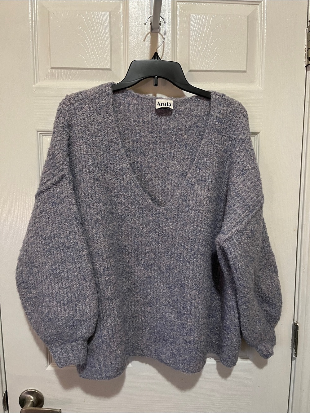 Arula Women's Light Purple V-Neck Pullover Sweater